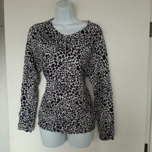 Chico's Women's Animal Leopard Print Cardigan Sweater Size 2 Large Lightweight